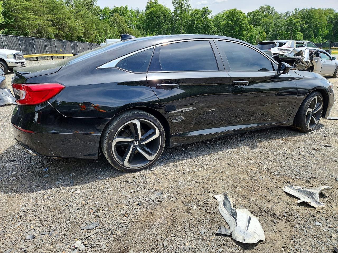 2018 Honda Accord Sport - Image 3