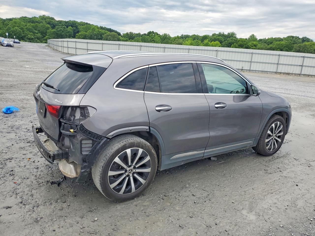 2023 Mercedes-Benz Gla 250 4Matic - Image 3