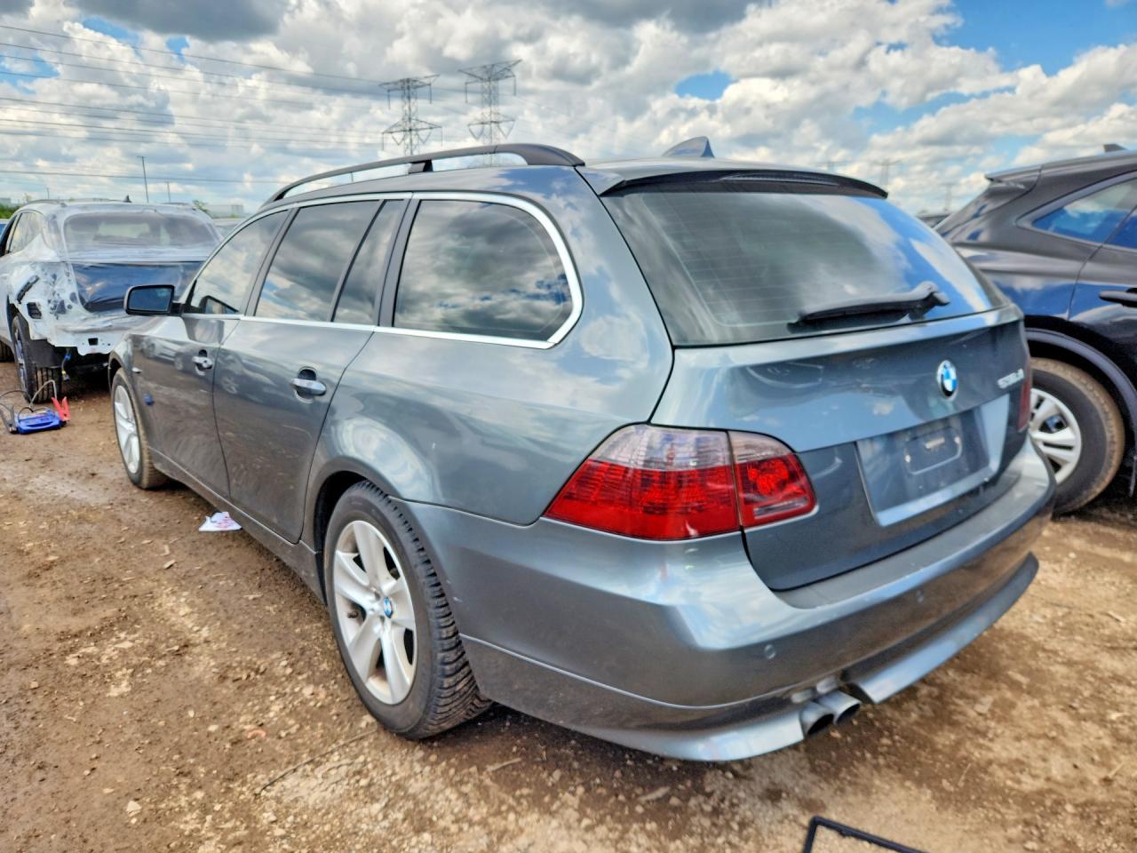 2006 BMW 530 Xit - Image 2
