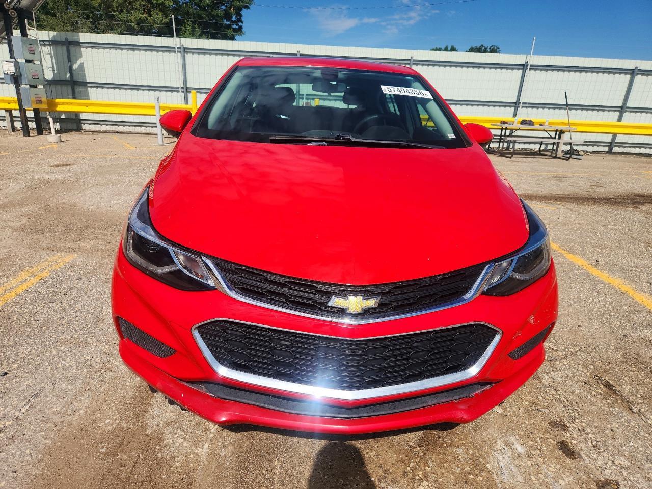 2018 Chevrolet Cruze Lt - Image 5