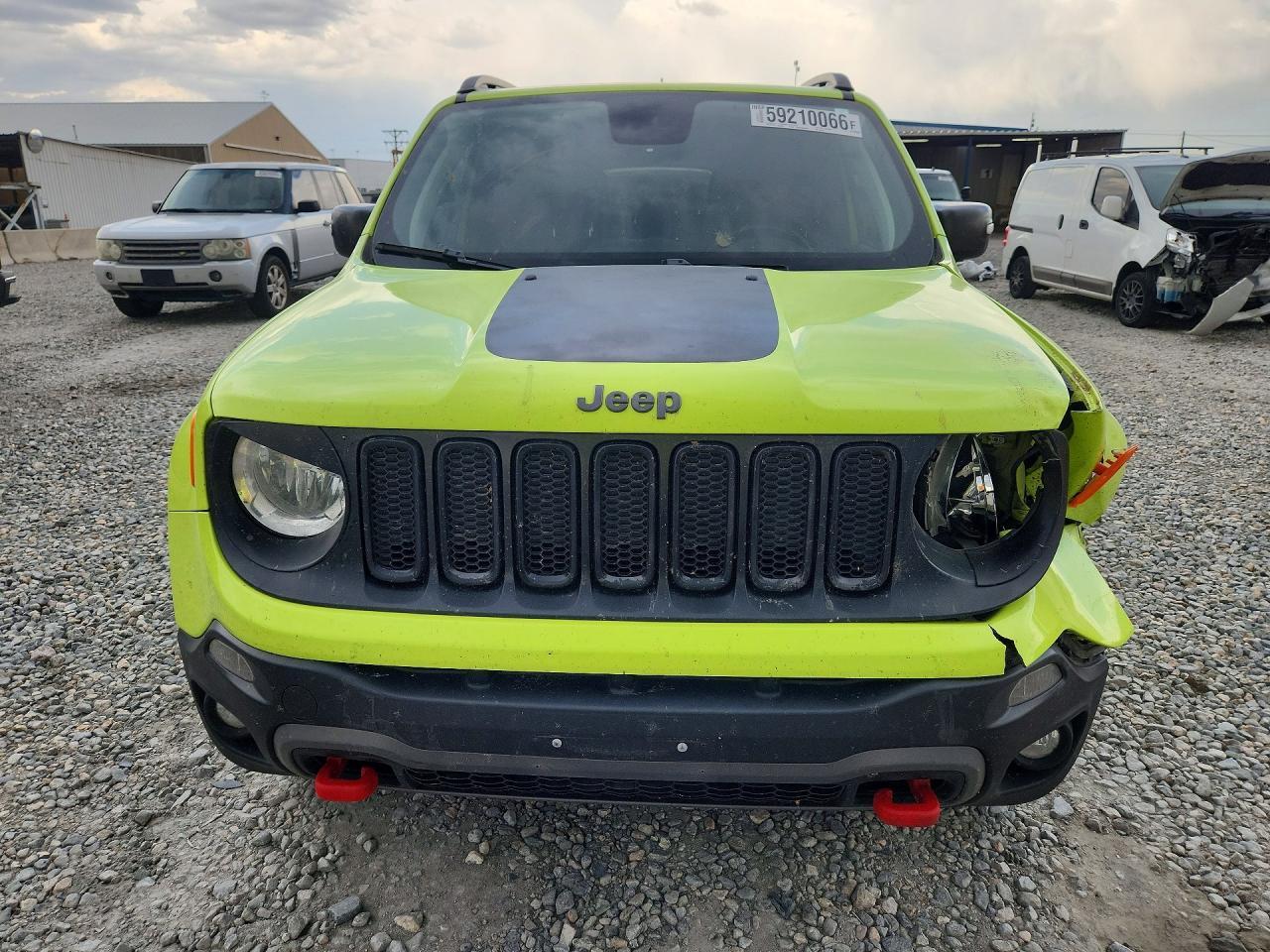 2018 Jeep Renegade Trailhawk - Image 5