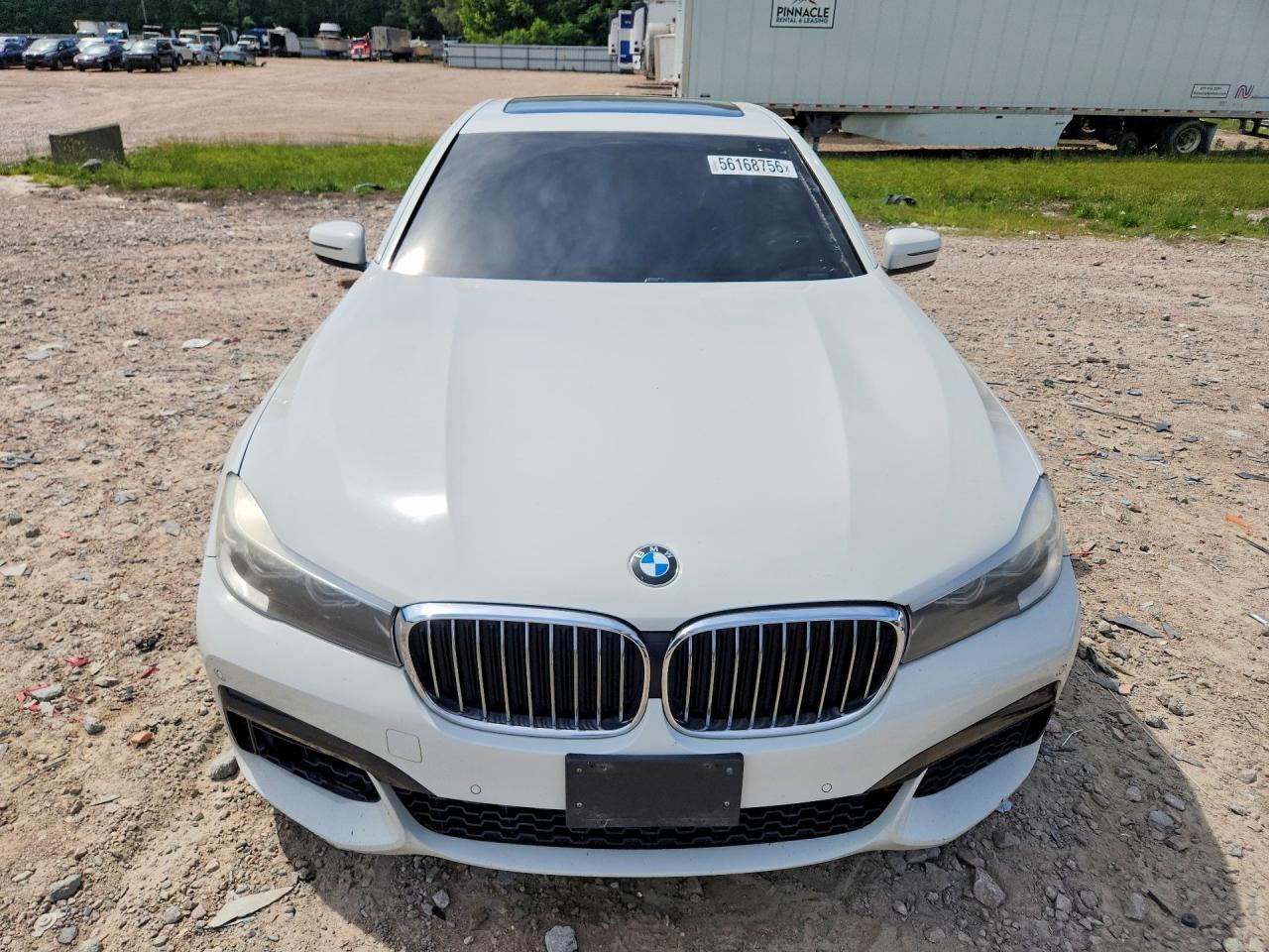 2016 BMW 740 I - Image 5