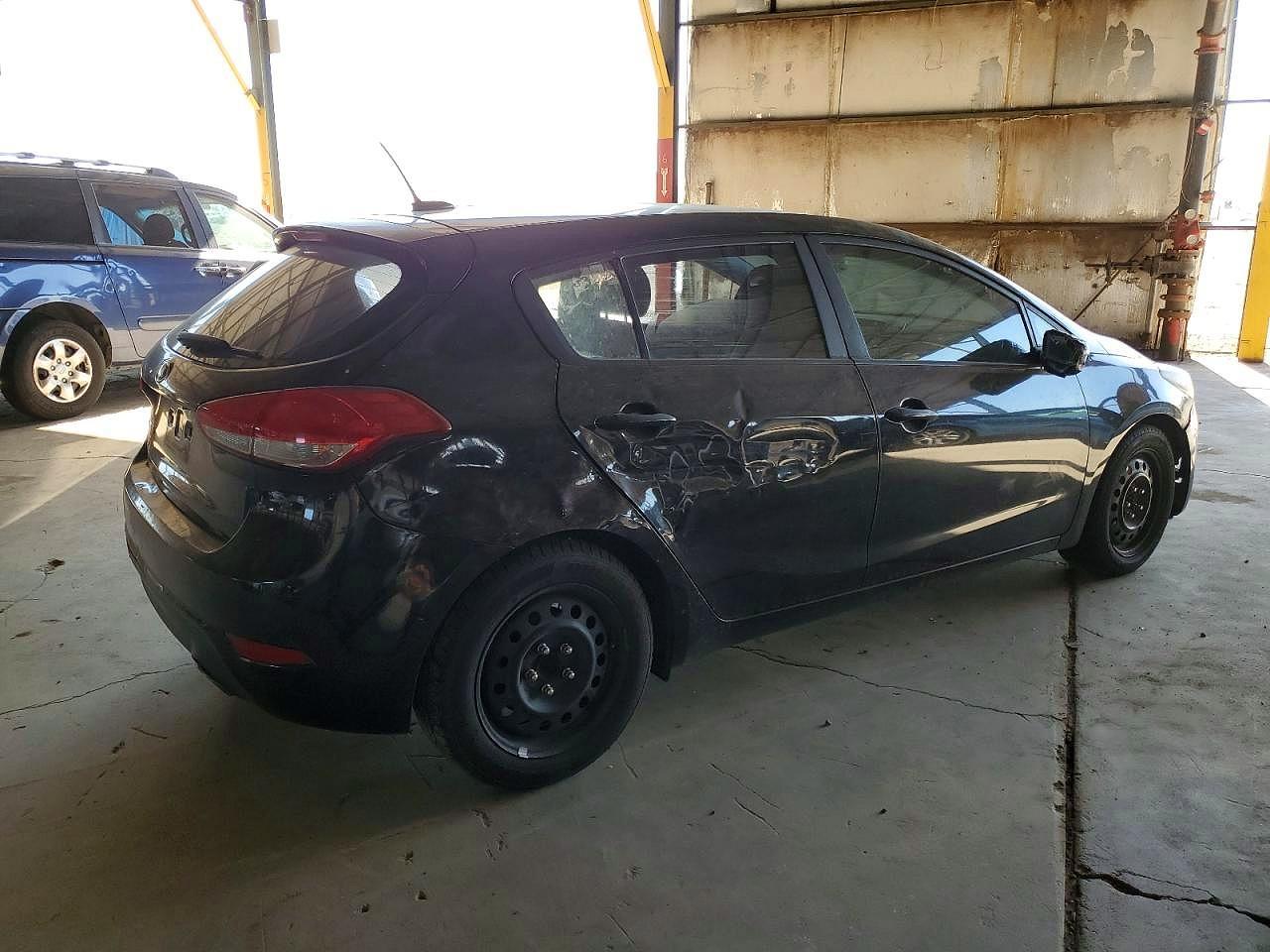 2016 Kia Forte Lx - Фото 3