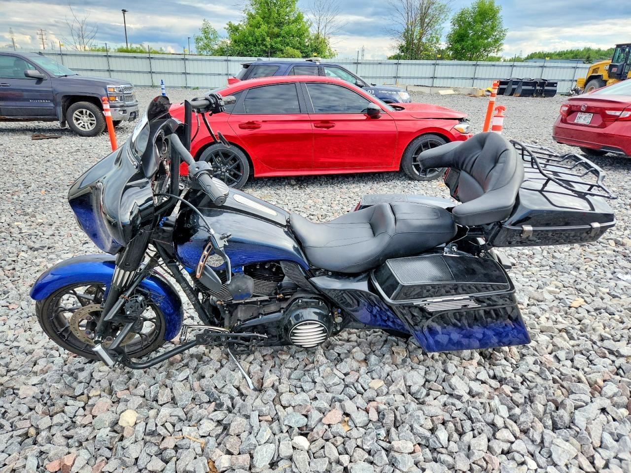 2009 Harley-Davidson Flhx - Фото 3