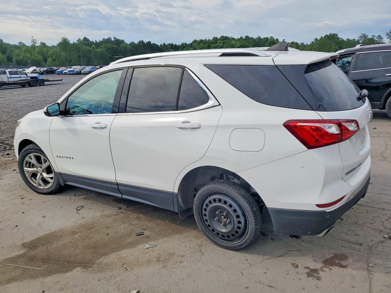 2018 Chevrolet Equinox Lt - Фото 2