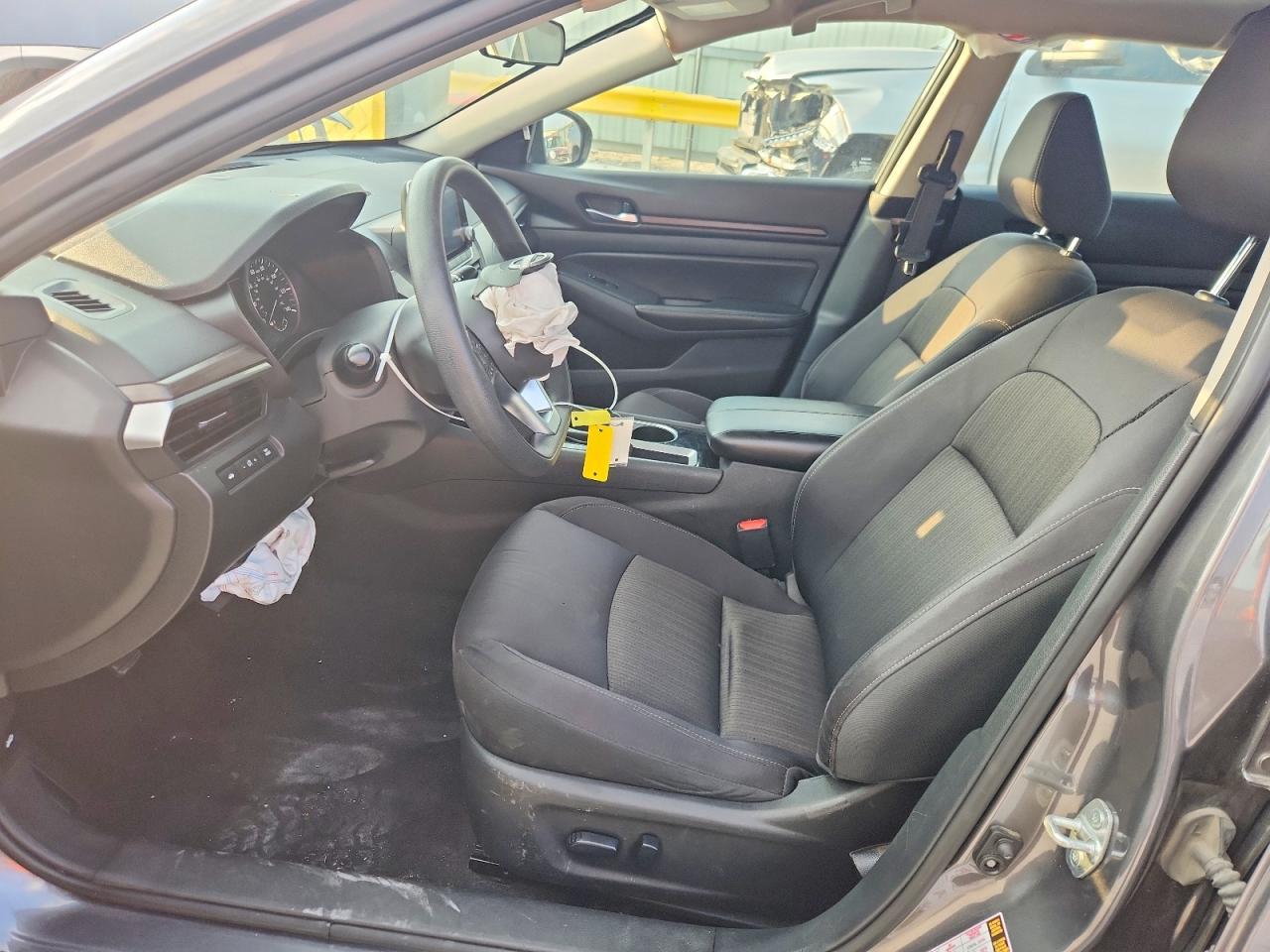 2024 Nissan Altima Sv - Image 7
