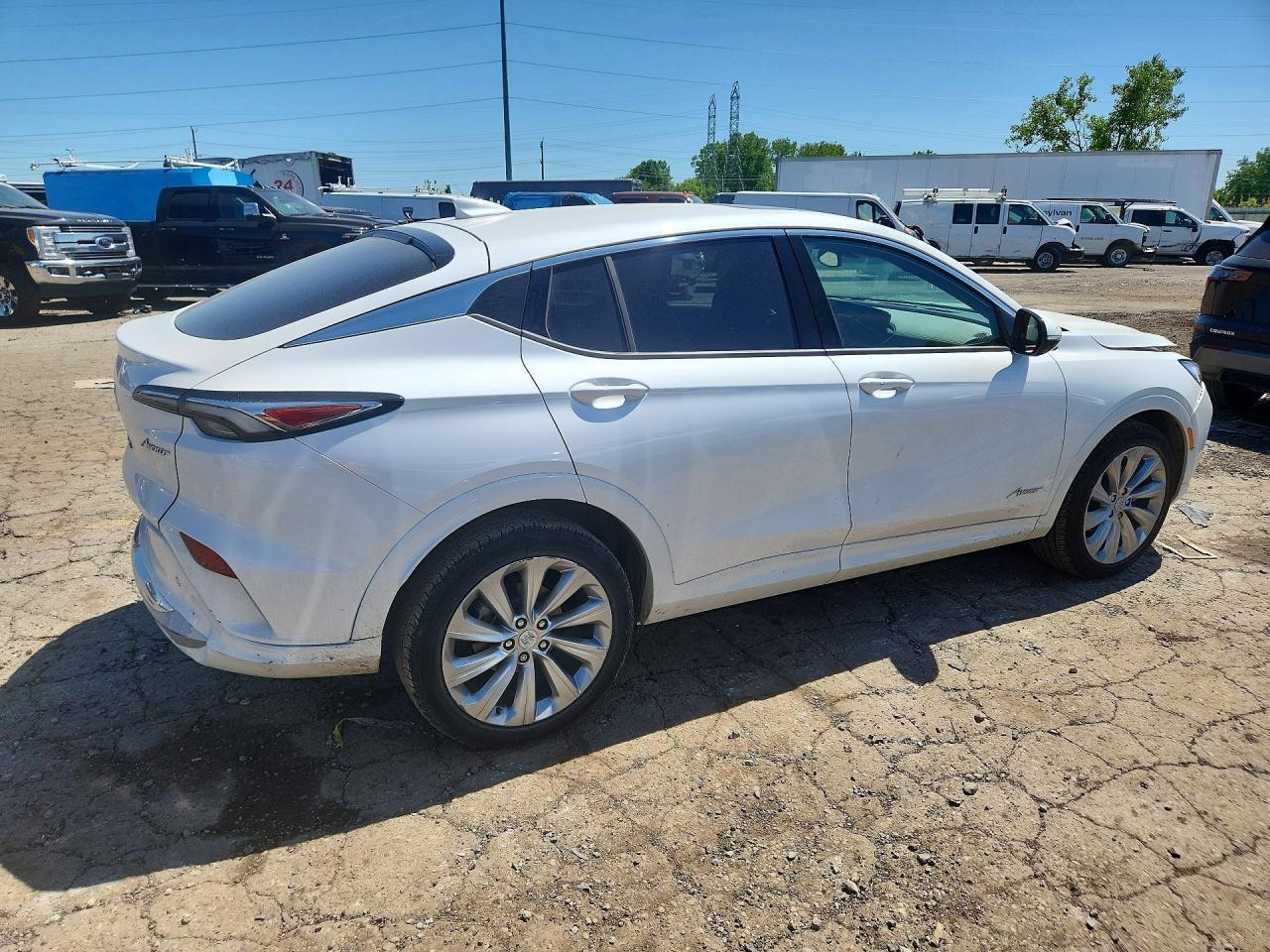 2024 Buick Envista Avenir - Image 3