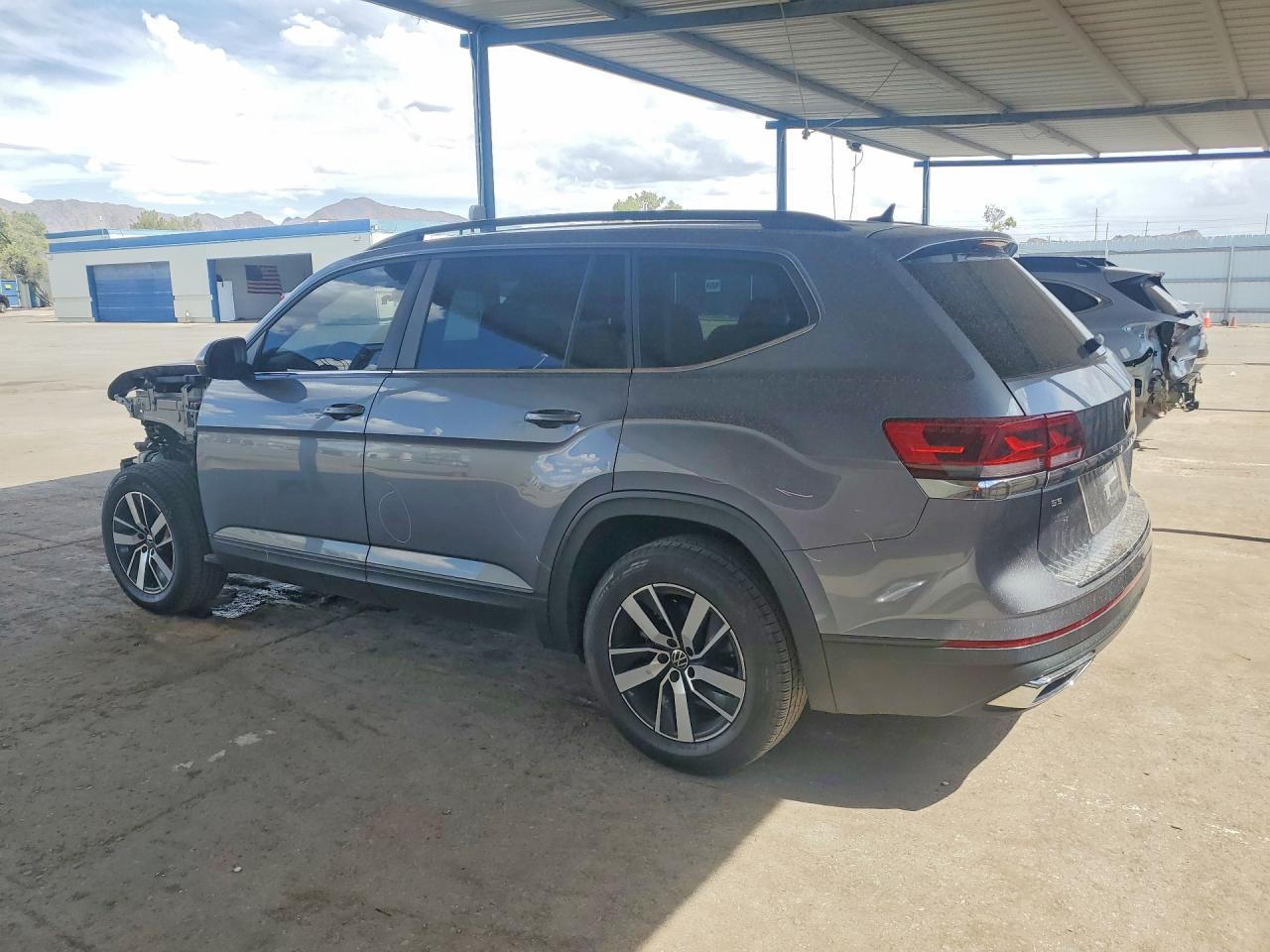 2021 Volkswagen Atlas Se - Фото 2