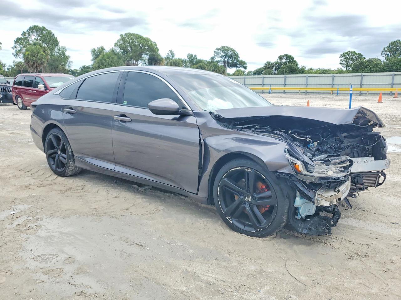 2020 Honda Accord Sport - Фото 4
