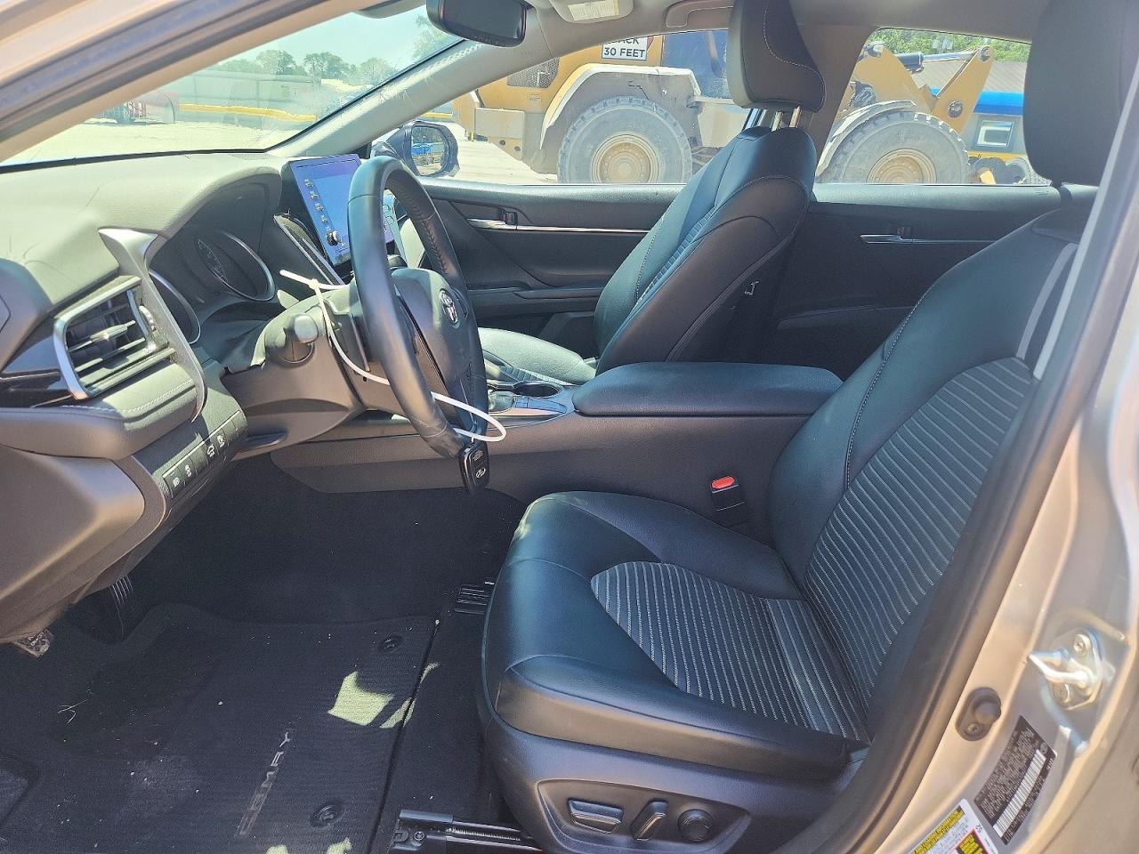 2023 Toyota Camry Se - Image 7