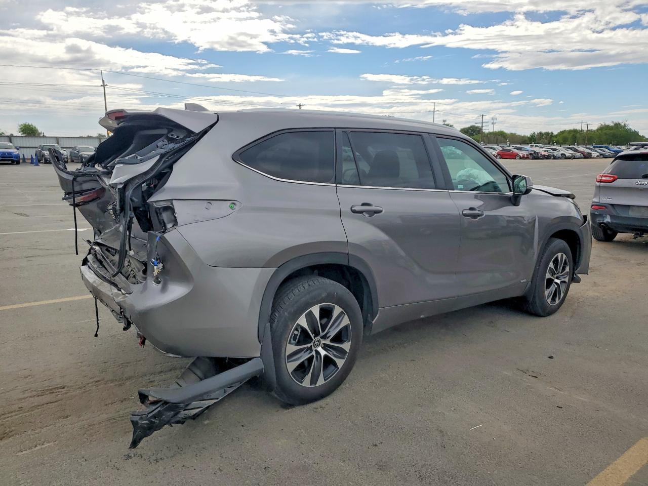 2025 Toyota Highlander Hybrid Xle - Фото 3