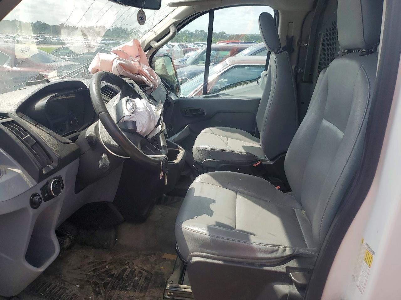 2015 Ford Transit T-150 - Фото 7