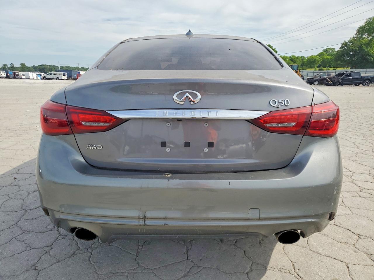 2018 Infiniti Q50 3.0T Luxe - Фото 6