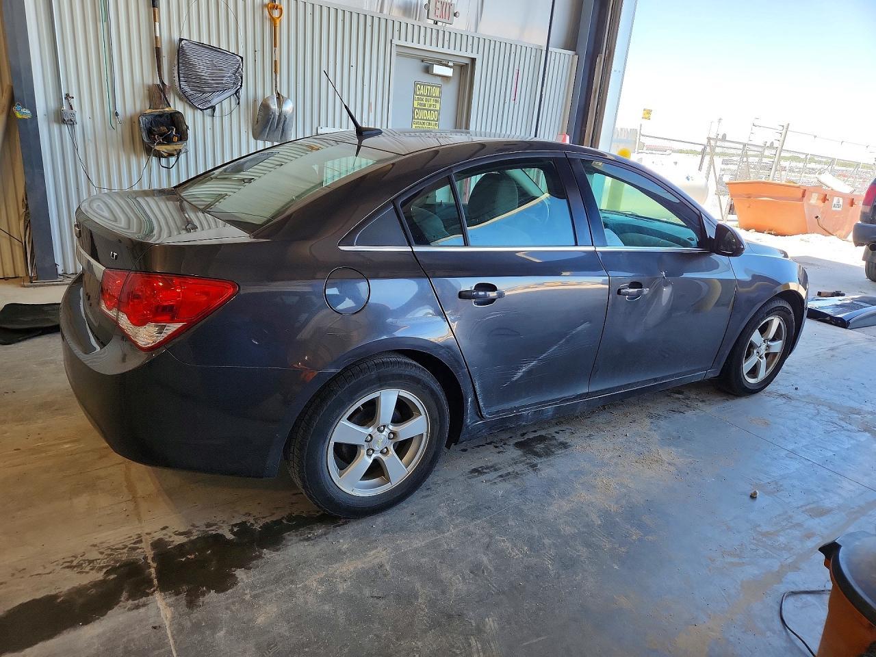 2014 Chevrolet Cruze Lt - Image 3