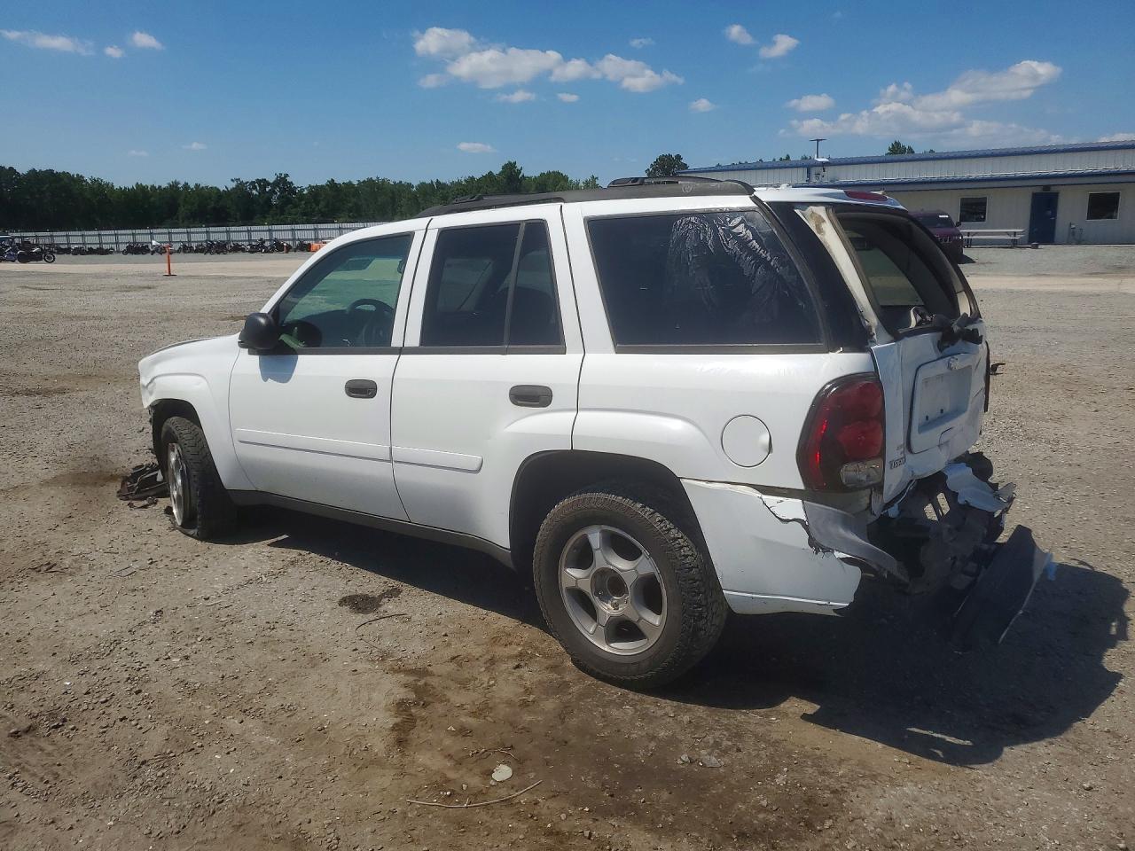 2008 Chevrolet Trailblazer Ls - Image 2