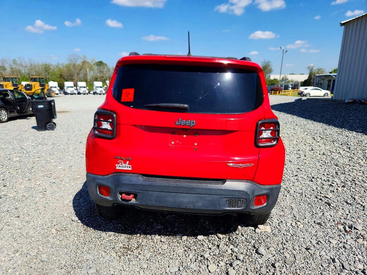2016 Jeep Renegade Trailhawk - Фото 6