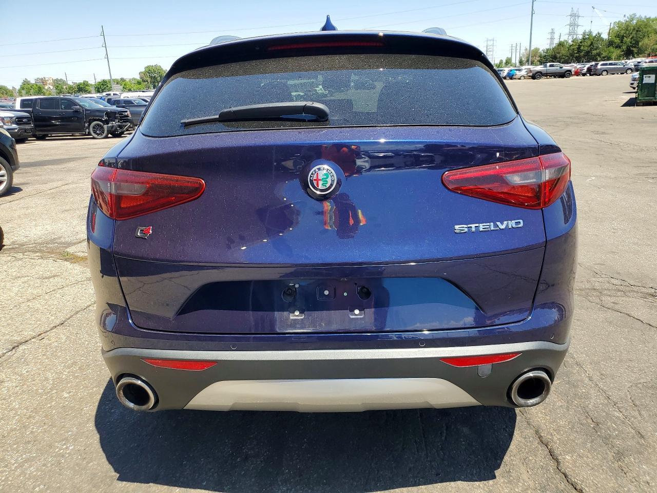 2018 Alfa Romeo Stelvio - Фото 6