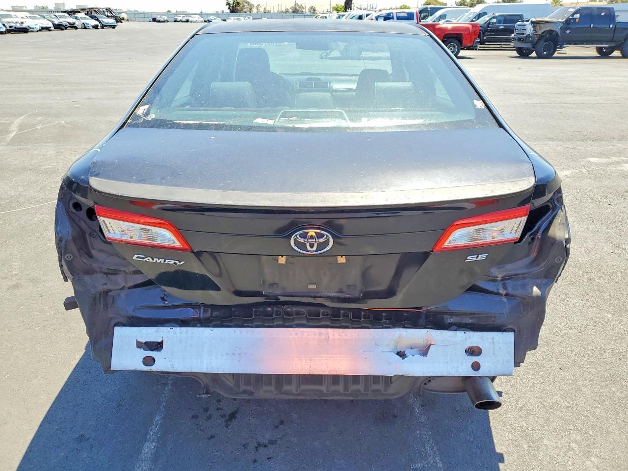 2014 Toyota Camry Se - Фото 6