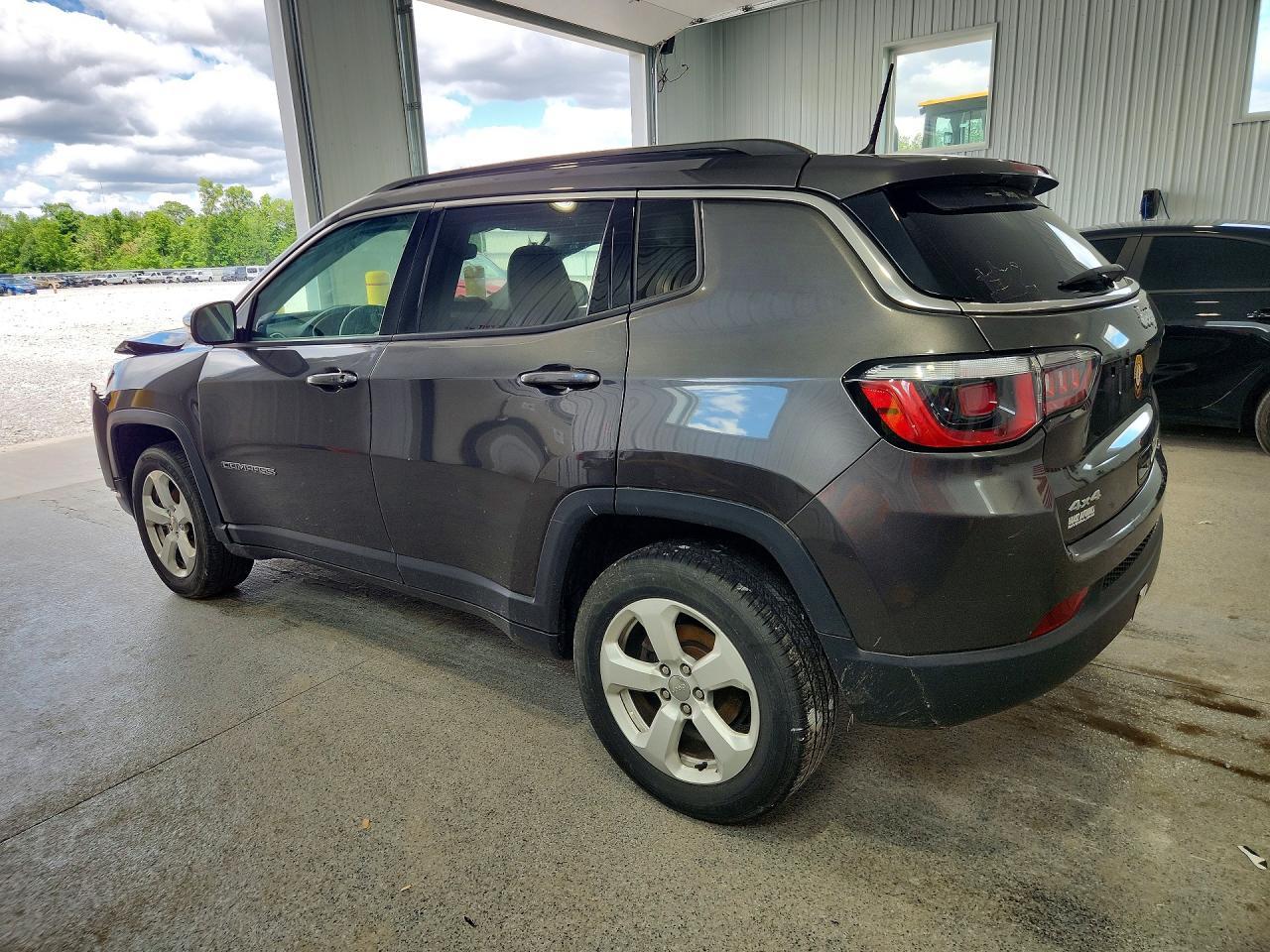 2018 Jeep Compass Latitude - Фото 2
