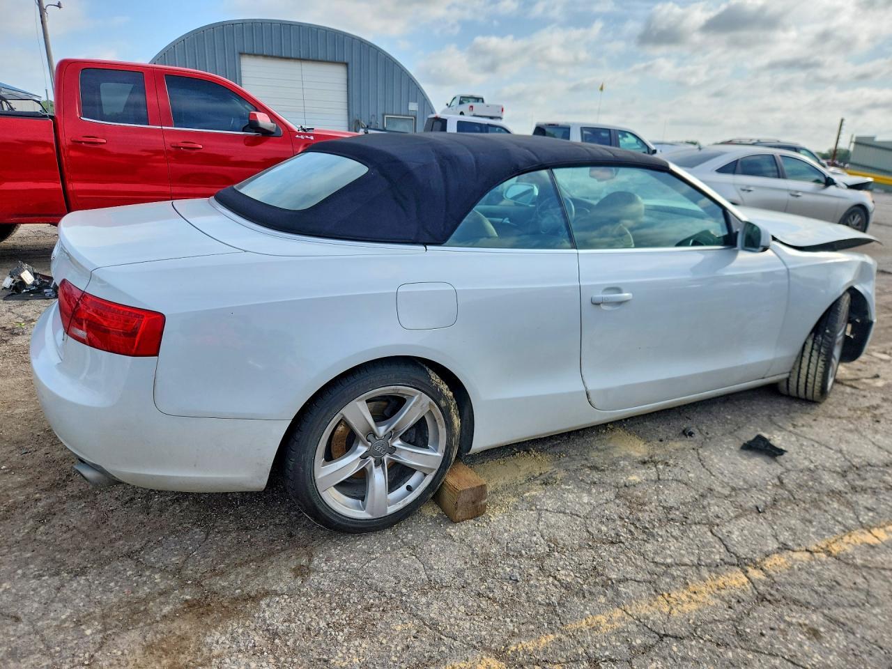 2013 Audi A5 Premium Plus - Image 3