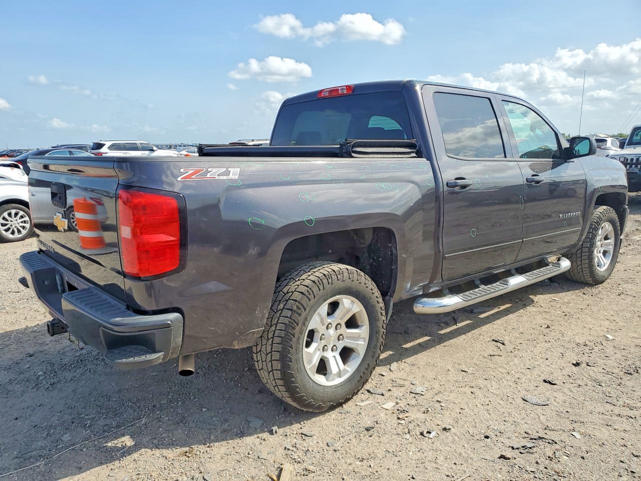 2016 Chevrolet Silverado K1500 Lt - Image 3