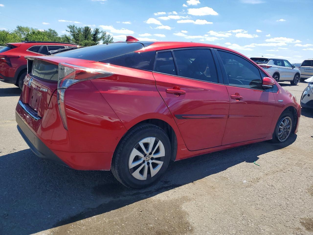 2018 Toyota Prius Two - Фото 3