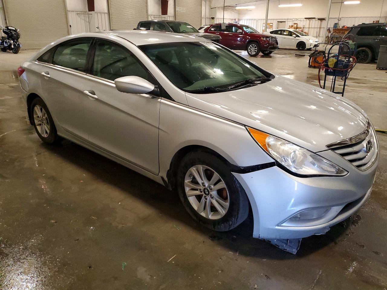 2013 Hyundai Sonata Gls - Фото 4