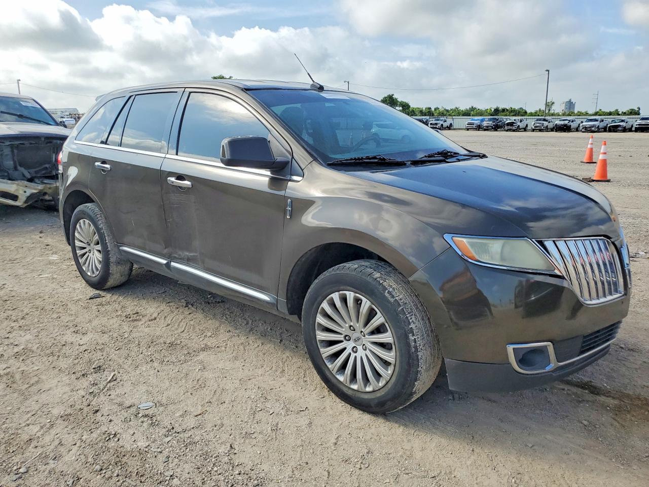 2011 Lincoln Mkx - Фото 4