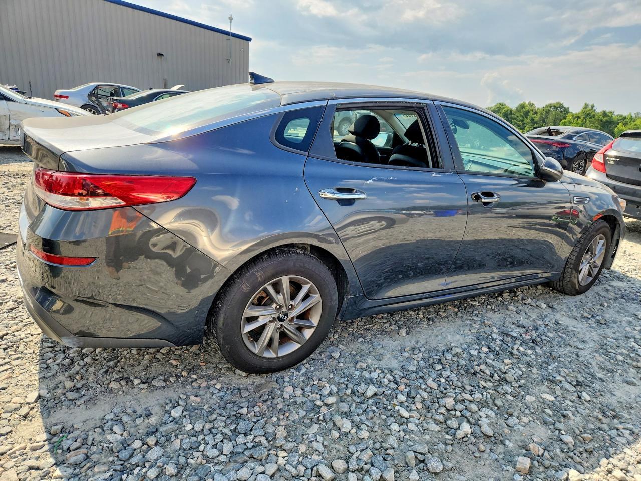 2020 Kia Optima Lx - Image 3