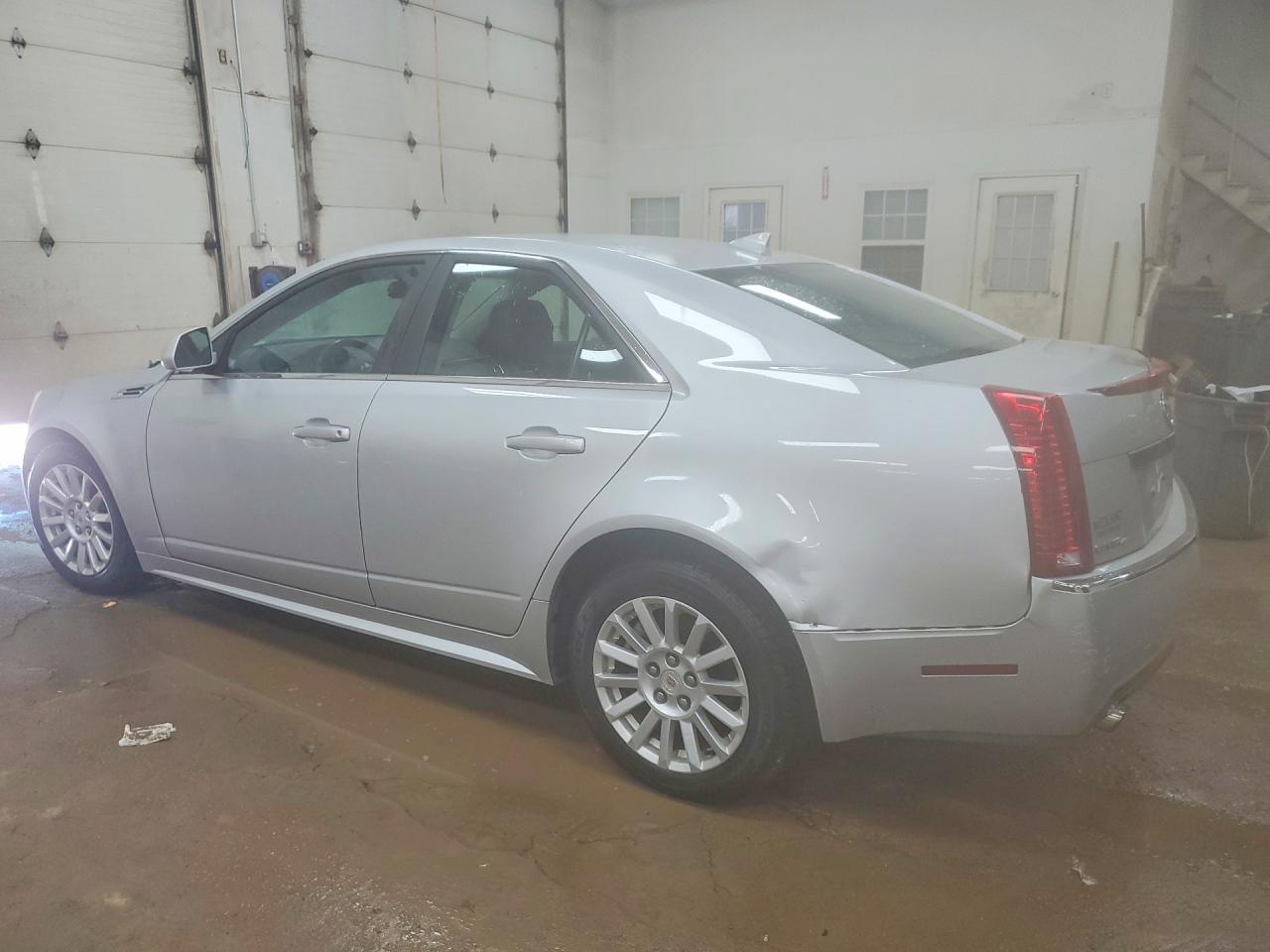 2010 Cadillac Cts - Фото 2