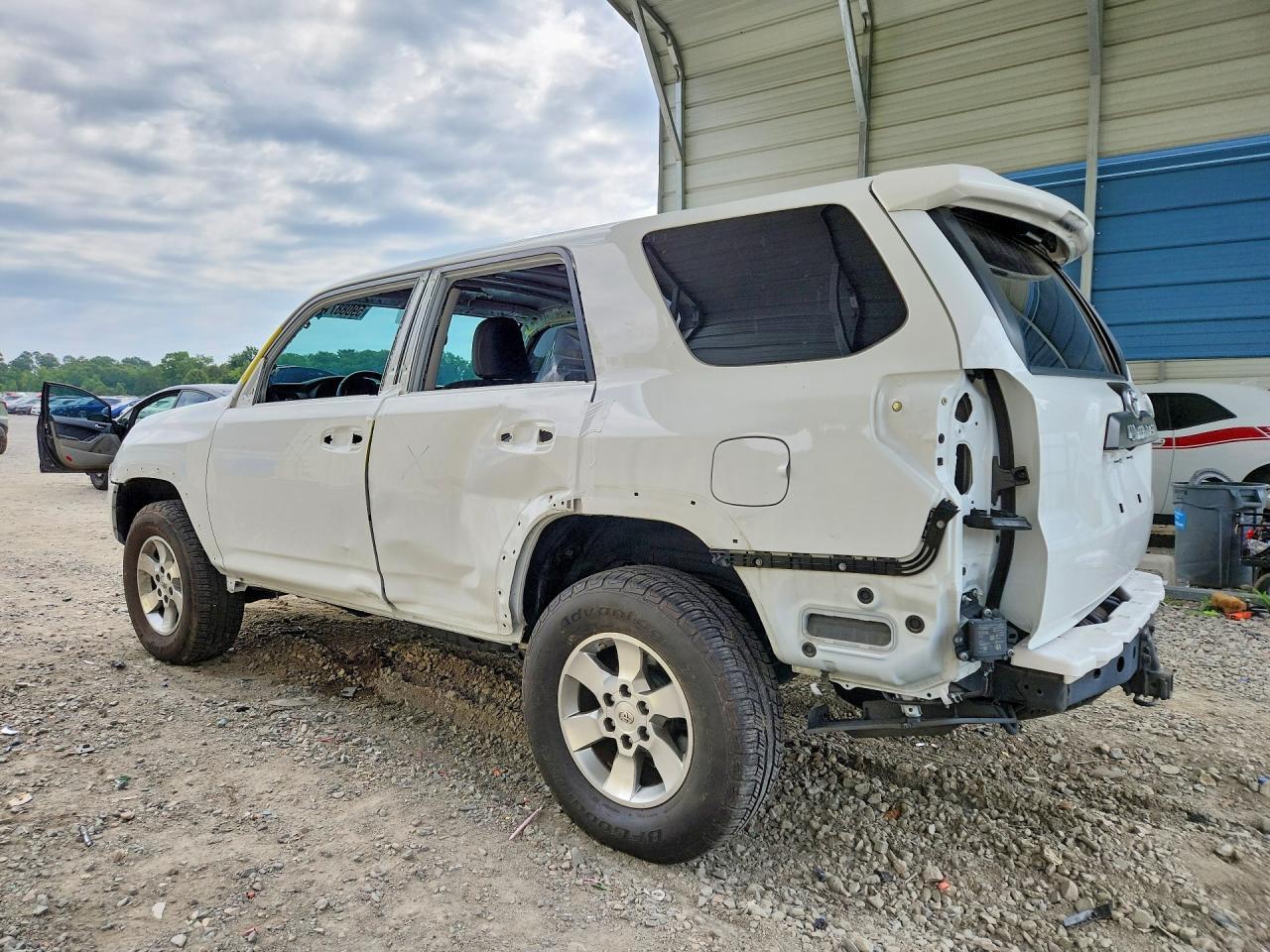 2024 Toyota 4Runner Trd Off-Road Premium - Image 2