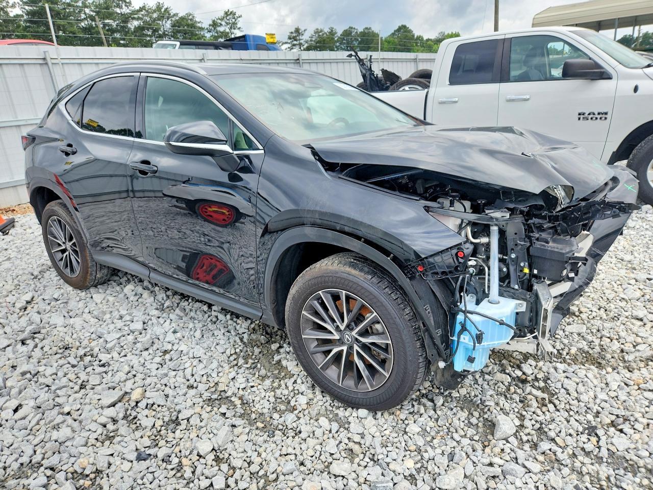 2024 Lexus Nx 350 Premium - Image 4