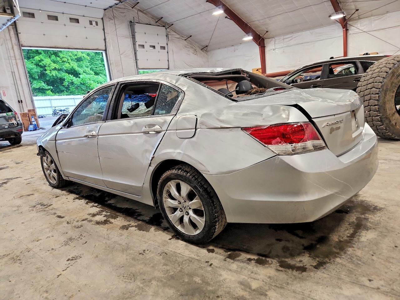 2009 Honda Accord Exl - Image 2