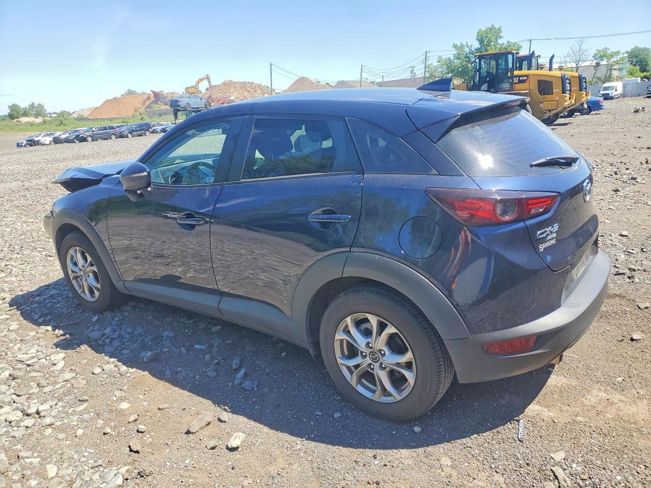 2020 Mazda Cx-3 Sport - Image 2