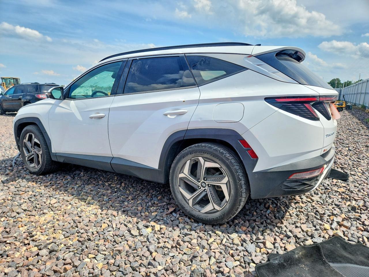 2022 Hyundai Tucson Limited - Фото 2