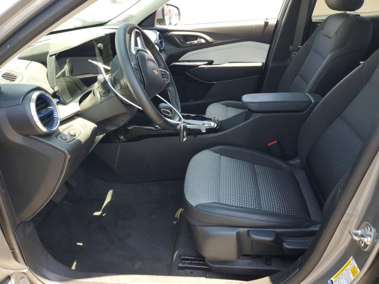 2025 Chevrolet Trax 1Lt - Image 7