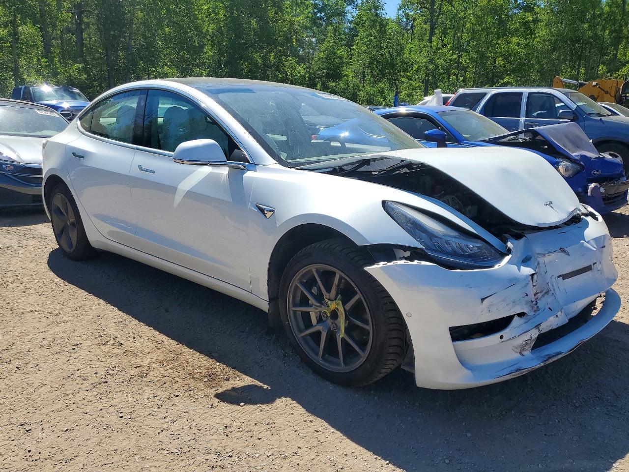 2019 Tesla Model 3 - Фото 4