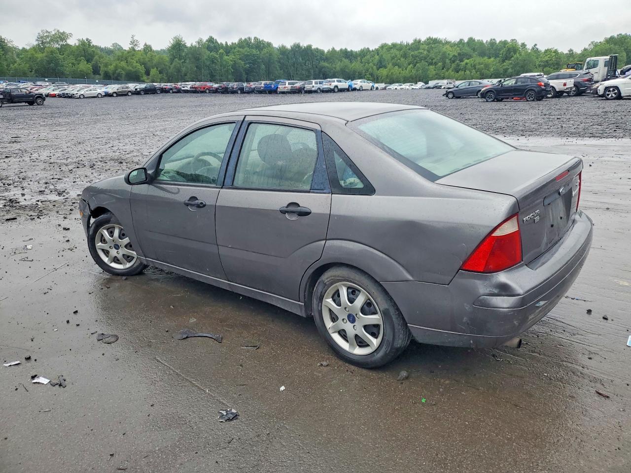 2005 Ford Focus Zx4 - Фото 2