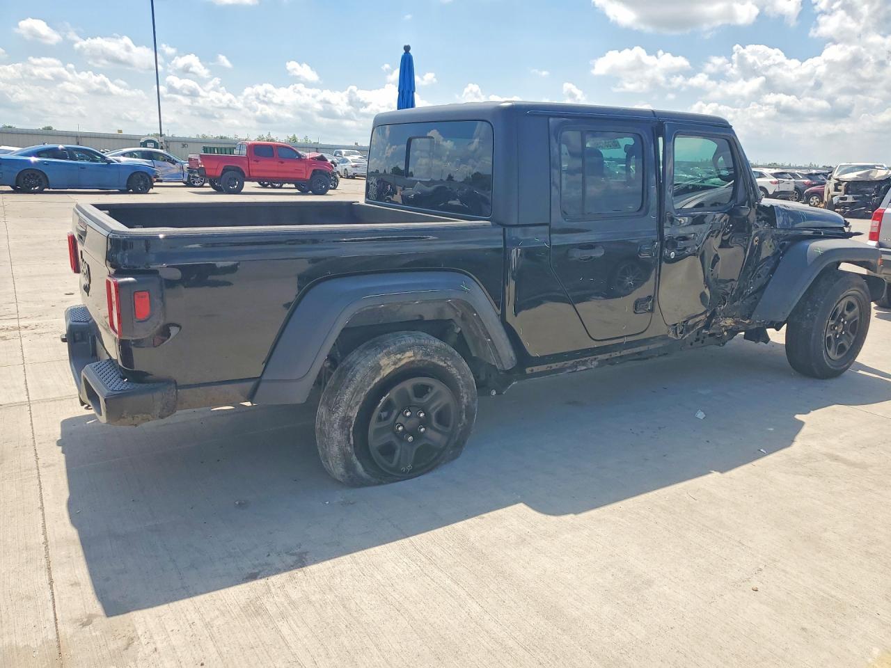 2023 Jeep Gladiator Sport - Фото 3