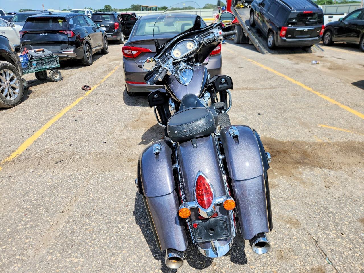 2016 Indian Roadmaster - Image 4
