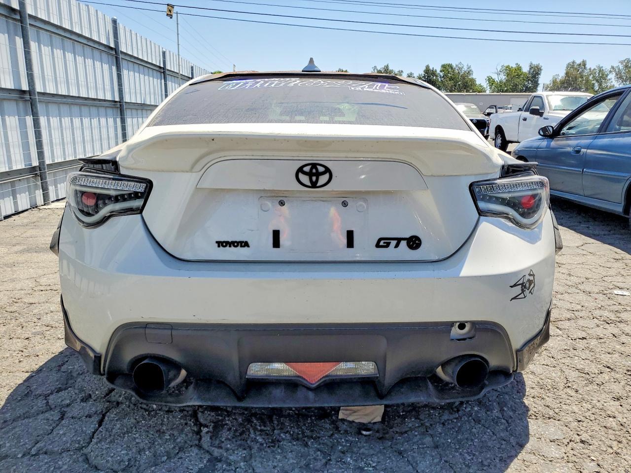 2013 Scion Fr-S Base - Фото 6