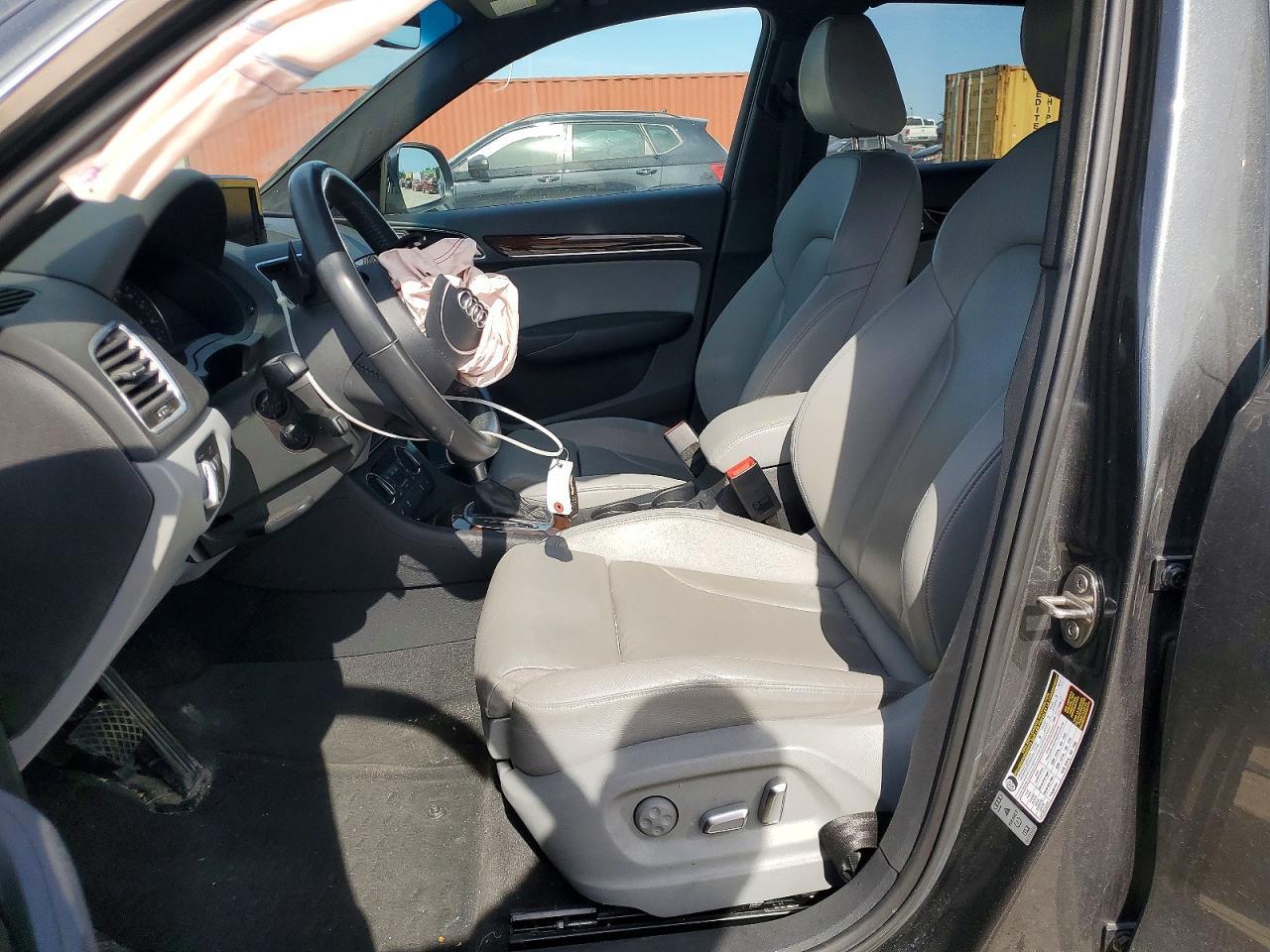 2018 Audi Q3 Premium Plus - Image 7