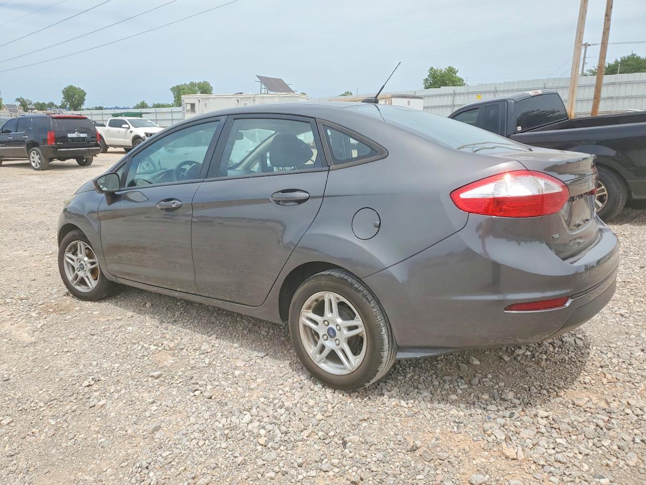 2019 Ford Fiesta Se - Фото 2