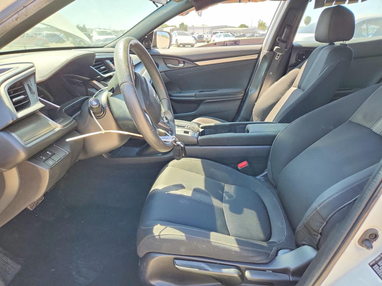2019 Honda Civic Ex - Image 7