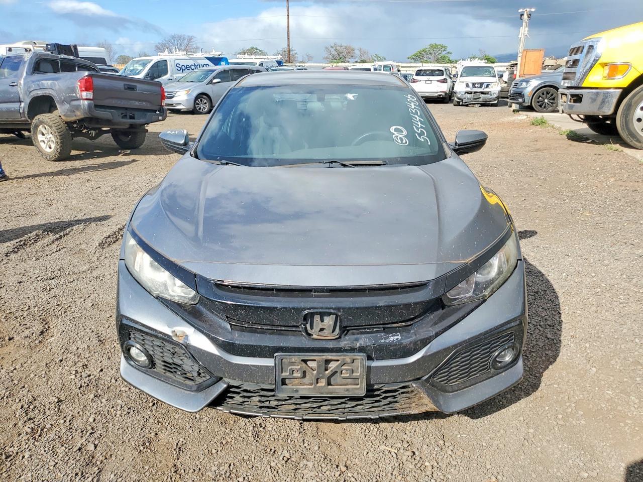 2017 Honda Civic Sport - Image 5