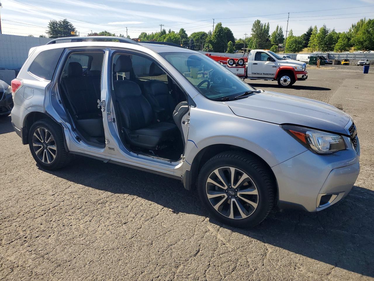 2017 Subaru Forester 2.0Xt Touring - Image 4