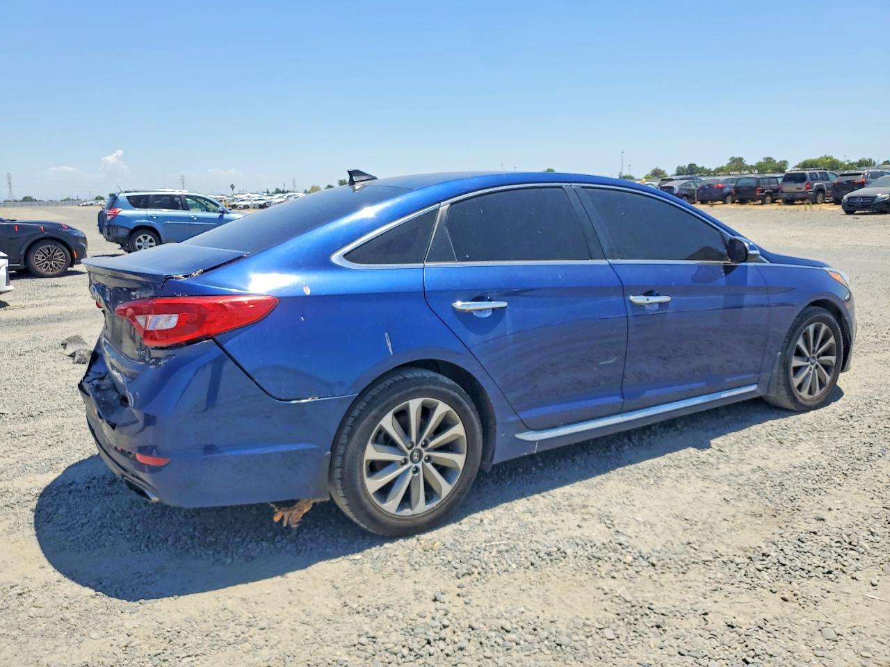 2017 Hyundai Sonata Sport - Image 3