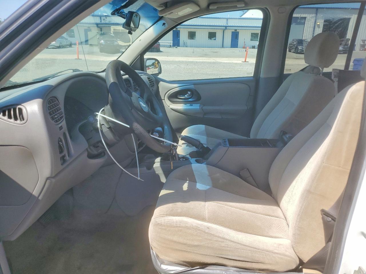 2008 Chevrolet Trailblazer Ls - Image 7