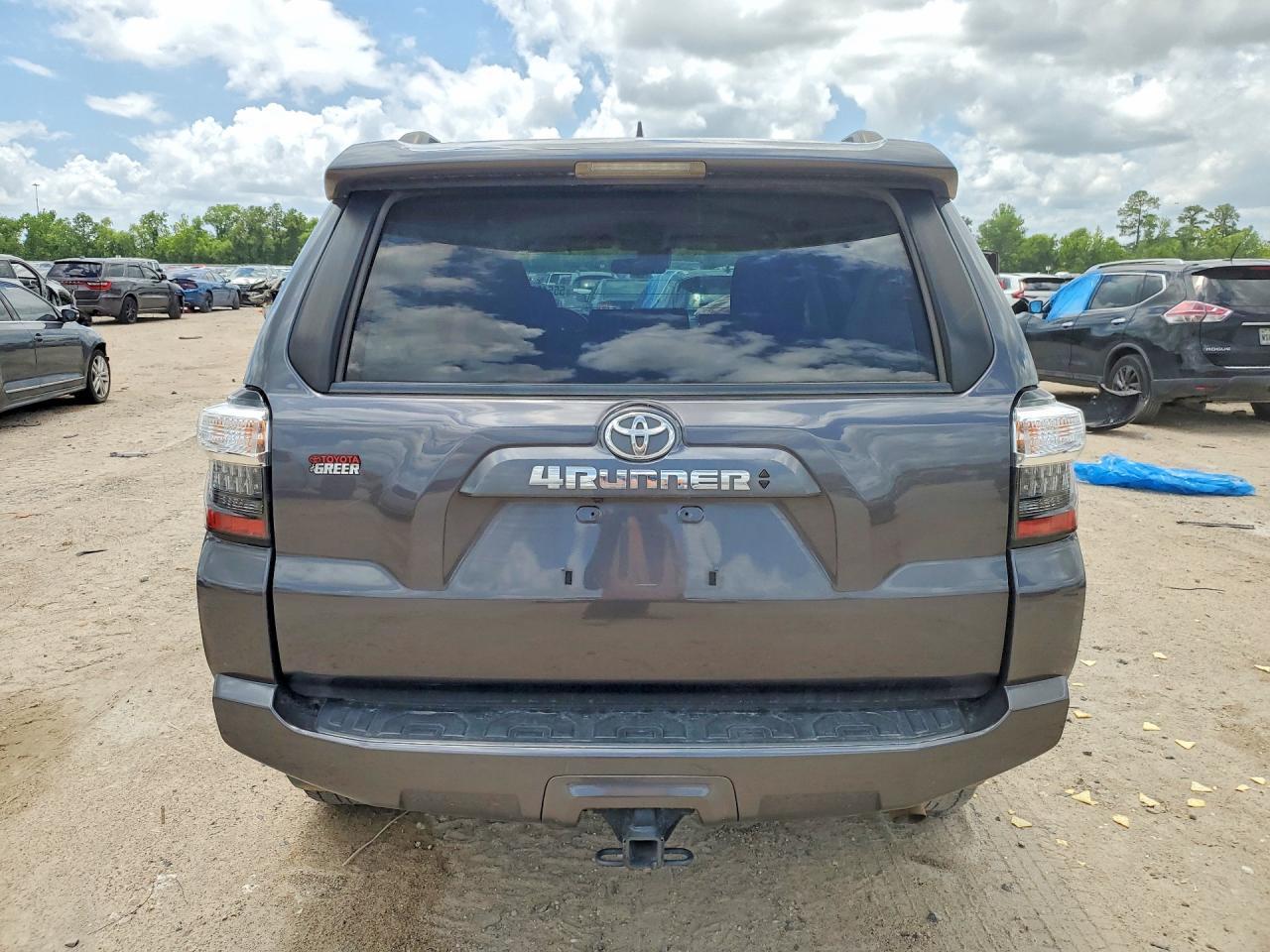 2023 Toyota 4Runner Sr5 - Фото 6