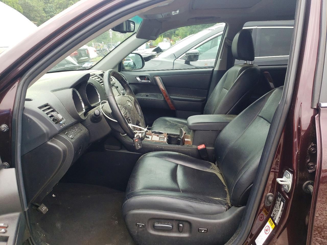 2013 Toyota Highlander Limited - Image 7